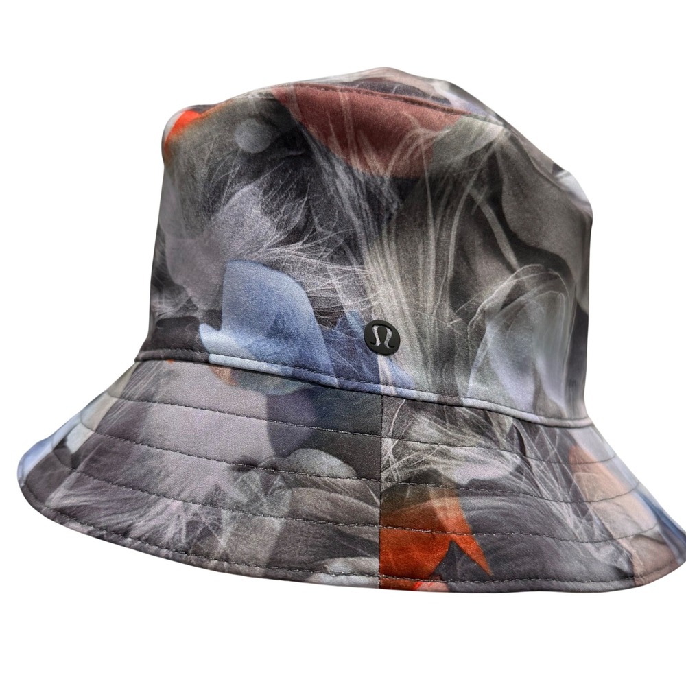 Lululemon Reversible Bucket Hat Abstract Floral Print Lilac Purple Grey Sun Hat